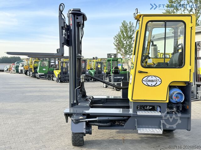 Stivuitor cu patru direcții Combilift C5000XL GAS TRIPLEX 6000 EXTENDABLE FORK