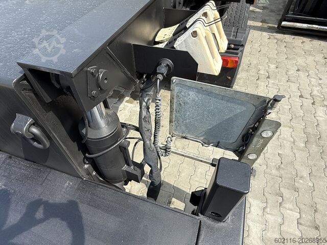 Zemas gultas puspiekabe būvtehnikas pārvadāšanai FAYMONVILLE FAYMONVILLE STZ-6WAU – 6 AXLES – 92.2GVW