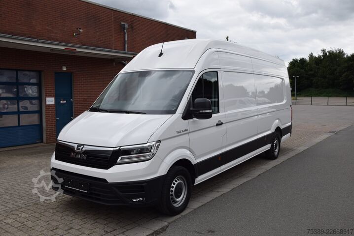 High top van MAN TGE  Kasten 3.140 extralang Superhochdach LED