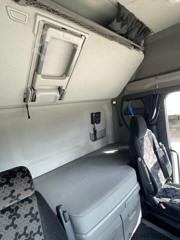 標準トラクターユニット SCANIA R500 SZM Alcoa Alu  2xTank wenig KM