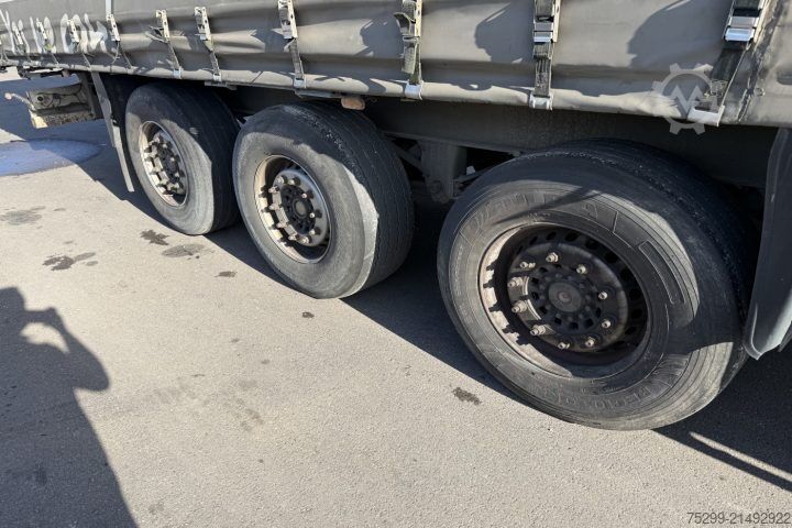 Atvērta puspiekabe ar tentu Schmitz Cargobull S24/27 Plane / Swiss-Vehicle