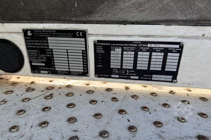 Kravas automašīnas šasija  YT222 4x2 Chassis-Kabine / Swiss-Vehicle