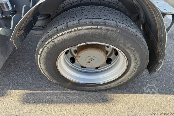 Kravas automašīnas šasija  YT222 4x2 Chassis-Kabine / Swiss-Vehicle