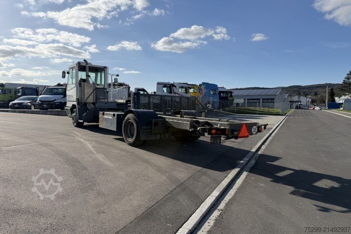 Kravas automašīnas šasija  YT222 4x2 Chassis-Kabine / Swiss-Vehicle