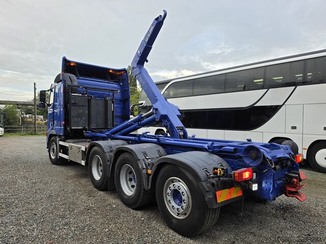 Kamion s kipom s pomičnim kontejnerom VOLVO FH-440 8x4 Lift+Lenk HIAB Multilift Blat