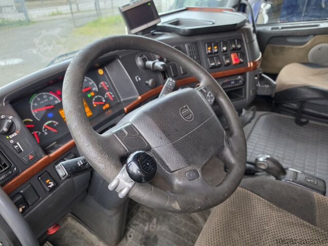 Kamion s kipom s pomičnim kontejnerom VOLVO FH-440 8x4 Lift+Lenk HIAB Multilift Blat