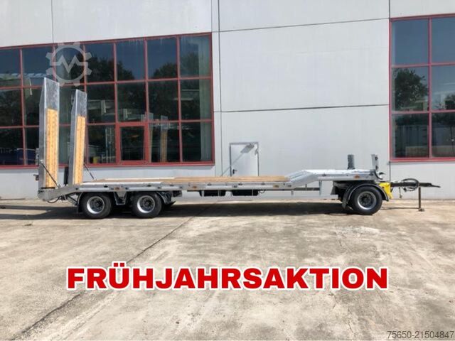 Low loader trailer Möslein T 3-6 VB  3 Achs Tieflader- Anhänger, Luftgefedert, Verbreiterung