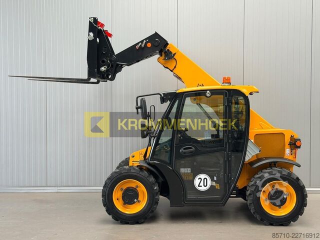 テレスコピックローダー JCB 514-40