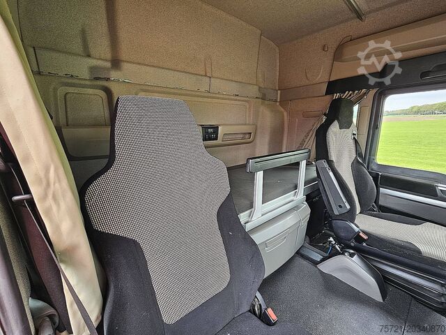 Estándar-SZM M.A.N. 18.500 TGS 4X4H PTO+HYDR.
