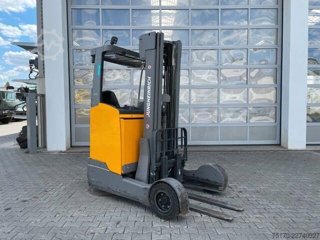  Jungheinrich ETV C16 / Triplex 5.72m / SS / nur 2.953h / 2016