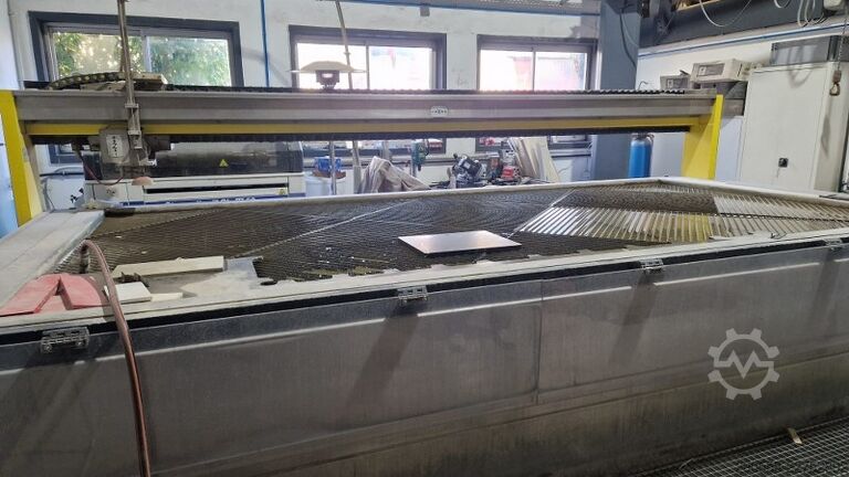 Máquina de corte por chorro de agua Tovamac Tovamac
