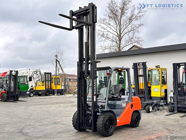 4-hjulig gaffeltruck Toyota 52-8FDJF35 / DIESEL / 2016 / 2096 HOURS