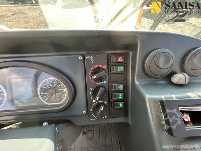 Třístranný sklápěč Hako M30/Multicar/Salzstreuer/3 S.Kipper/4x4