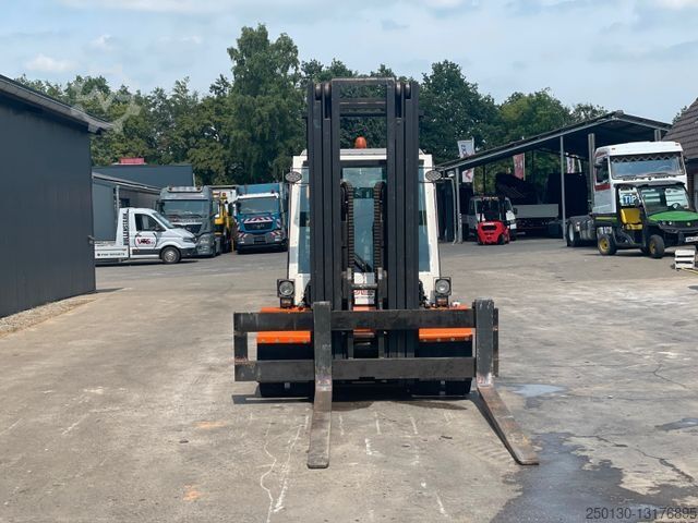 Фронтальний навантажувач вилковий DanTruck A/S 09 Stapler