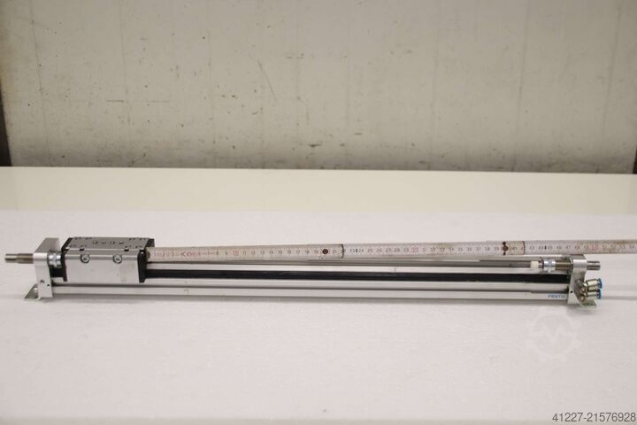 Linear actuator Festo DGC  Hub 430 mm