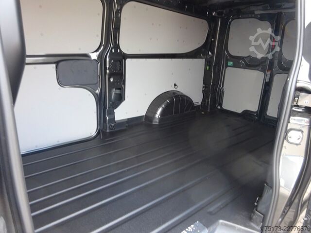 Furgoneta FORD Transit Custom Trend L2 AT AHK Stndhz 2xS.Tür