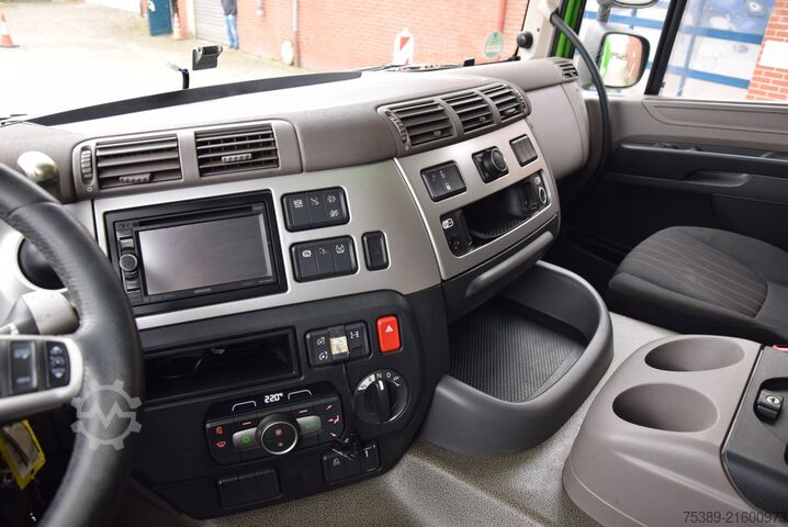 รถบรรทุกเครื่องดื่ม Daf CF 410 Böse Schwenkwandkoffer 7,10mLBW 2Ton
