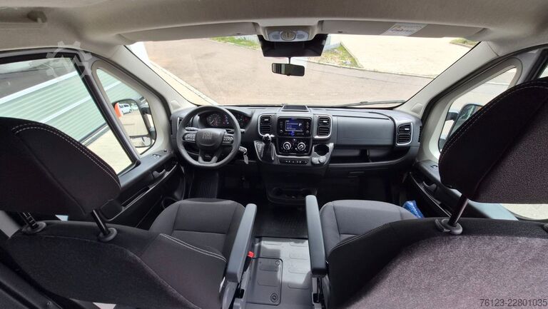 Miniautocarro FIAT Fiat Ducato 9 Sitzer Systemboden Rolli Stock