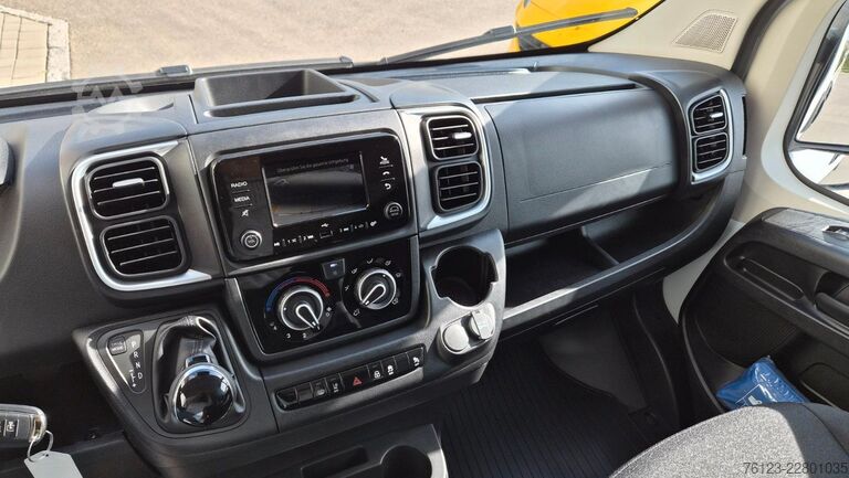Miniautocarro FIAT Fiat Ducato 9 Sitzer Systemboden Rolli Stock