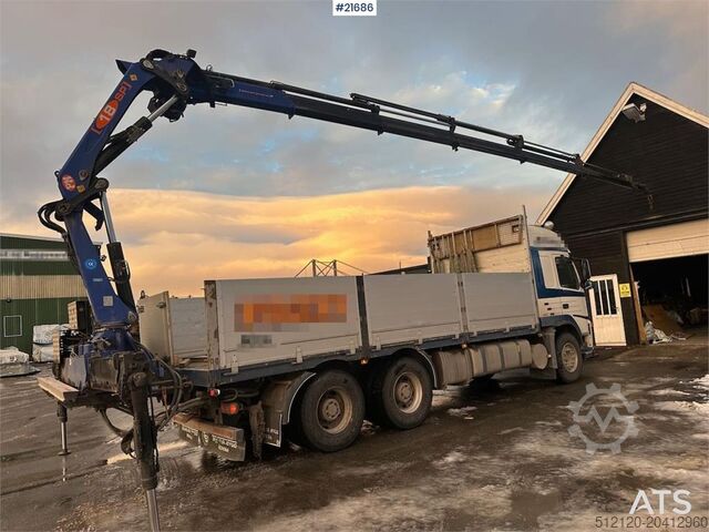Crane Volvo FM12 Globetrotter 6x4 crane truck w/ rear mounted