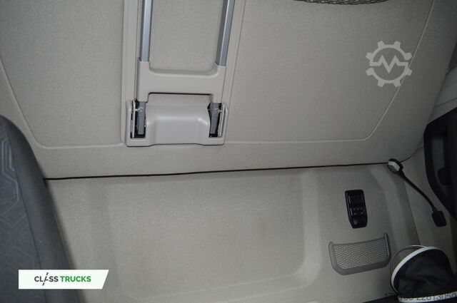 Standardowy ciągnik siodłowy SCANIA R460 CR20H  ACC ADAS Package
