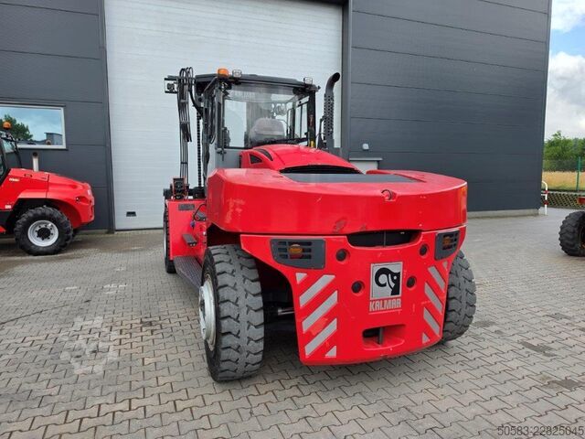Truk forklift diesel Kalmar DCG160-12 TRIPLEX