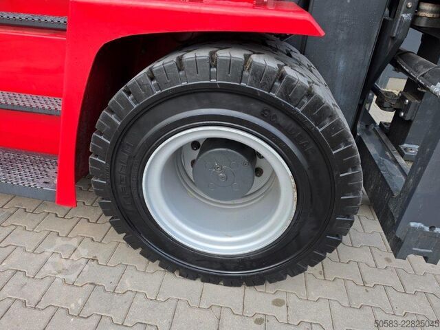 Truk forklift diesel Kalmar DCG160-12 TRIPLEX