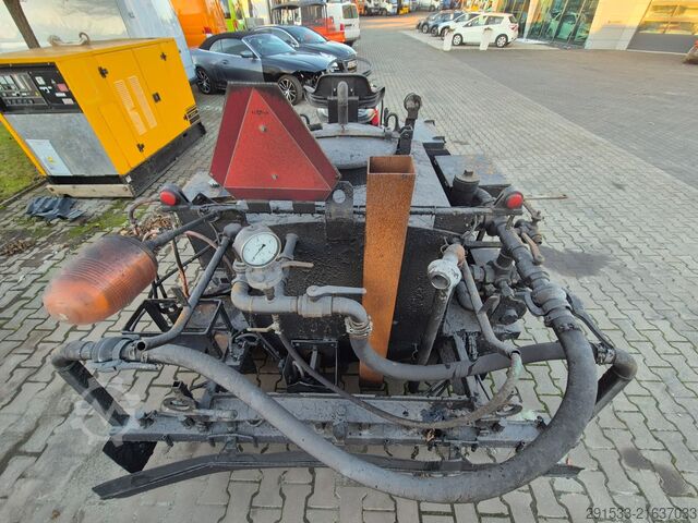 Extendedora de asfalto Savalco HM10HD