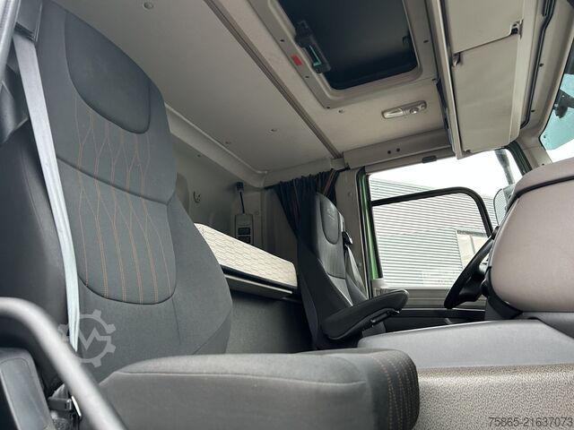 Estándar-SZM DAF CF 340 FT Sleeper Cab / Euro 6 D / 652 dkm / Ta...