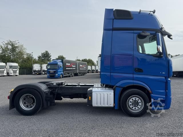 Standardne veomasin Mercedes-Benz 1851 LS Actros Gigaspace 2 x PTO Retarder Standkli
