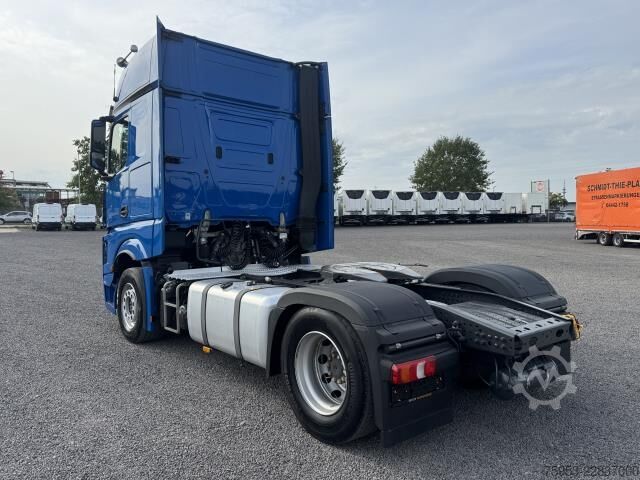 Standardne veomasin Mercedes-Benz 1851 LS Actros Gigaspace 2 x PTO Retarder Standkli