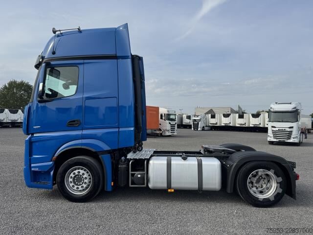 Standardne veomasin Mercedes-Benz 1851 LS Actros Gigaspace 2 x PTO Retarder Standkli