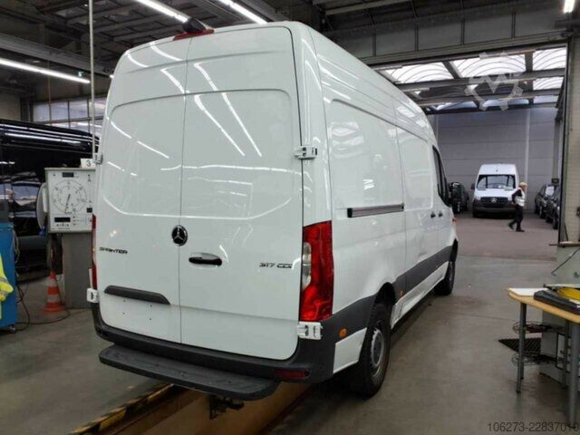 Bestelwagen Mercedes-Benz Sprinter 317 CDI,L2H2,Automatik,Kamera,Navi