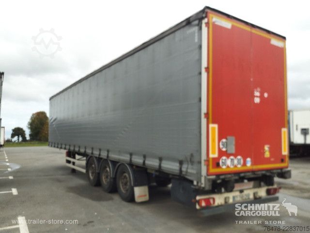 Åpen semitrailer med presenning Fruehauf Curtainsider Standard