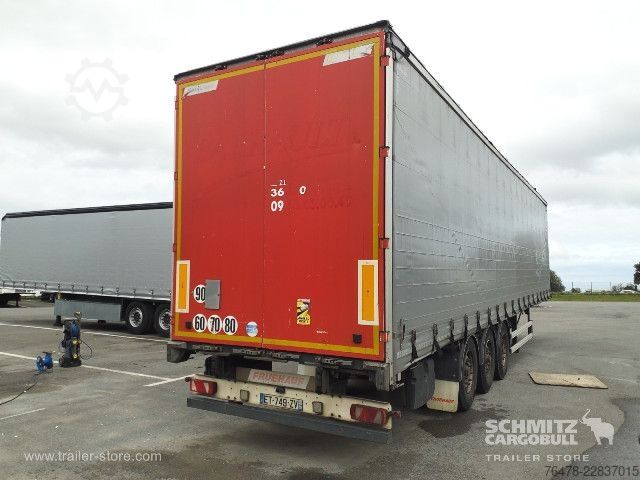 Åpen semitrailer med presenning Fruehauf Curtainsider Standard