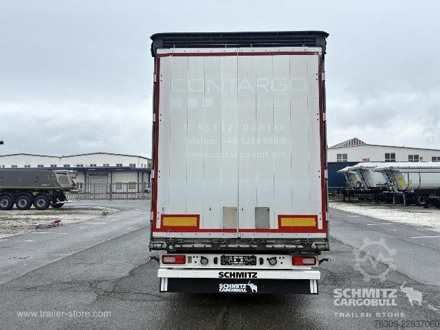 幌付きオープンセミトレーラー Schmitz Cargobull Curtainsider Mega Getränke