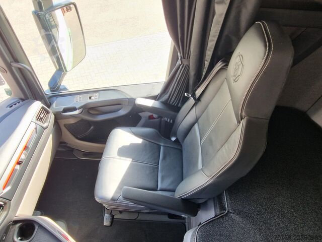 Estándar-SZM Scania 530S V8 NGS Highline 4x2 - Full spec - Retarder...