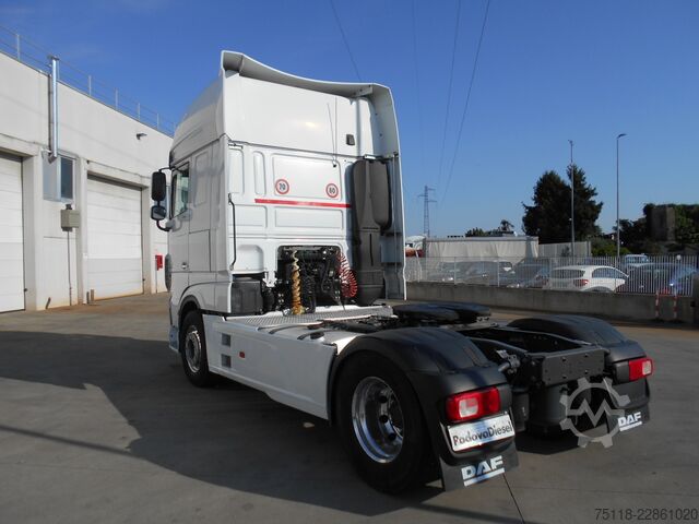 Cap tractor standard DAF XF 510