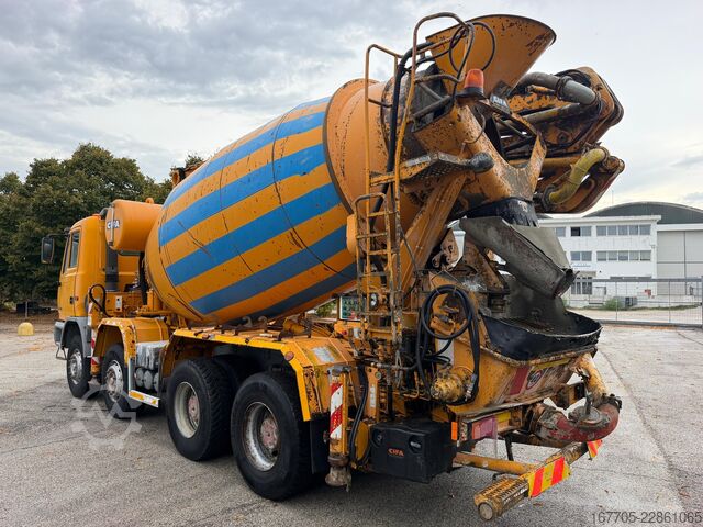 Concrete pump truck Astra HD7 84.42