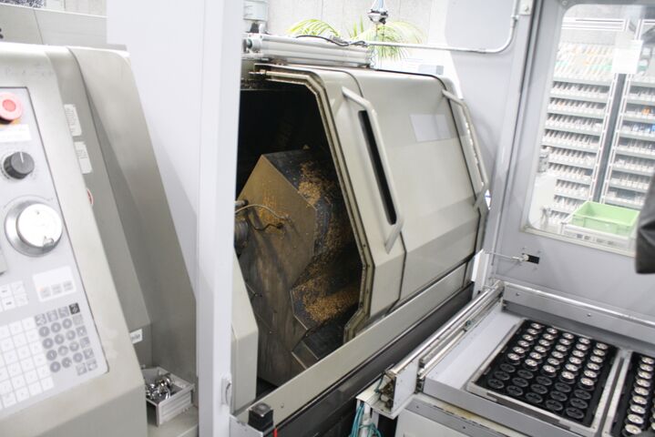 Centro de torneado y fresado CNC BOLEY BE 42