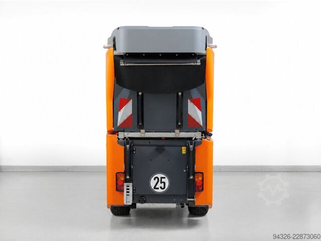  Hako Citymaster 600 - 2014y - 179h - Diesel