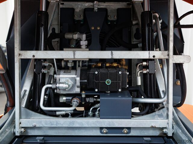  Hako Citymaster 600 - 2014y - 179h - Diesel