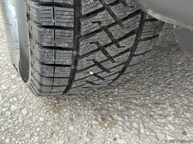 Pritschenwagen MERCEDES-BENZ Sprinter 311 CDI DoKa 6-Sitzer 2,7m Pritsche AHK