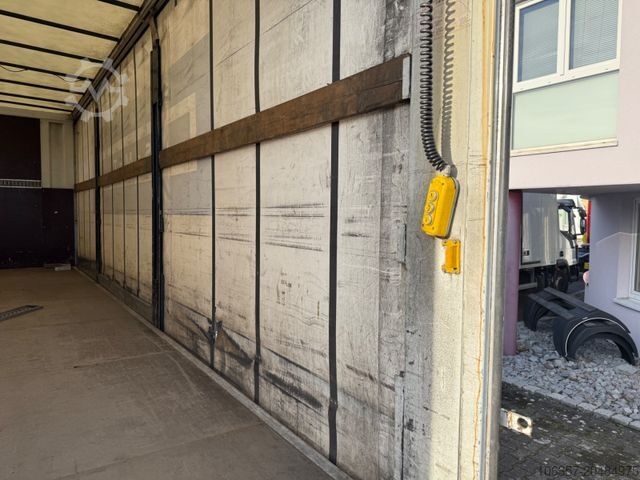 Flatbed truck with tarp IVECO Eurocargo 190EL32/P Schiebeplane E6 LBW 2200kg