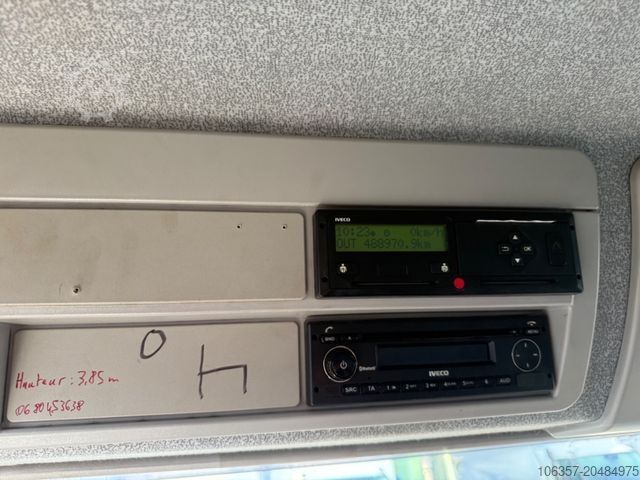 Flatbed truck with tarp IVECO Eurocargo 190EL32/P Schiebeplane E6 LBW 2200kg