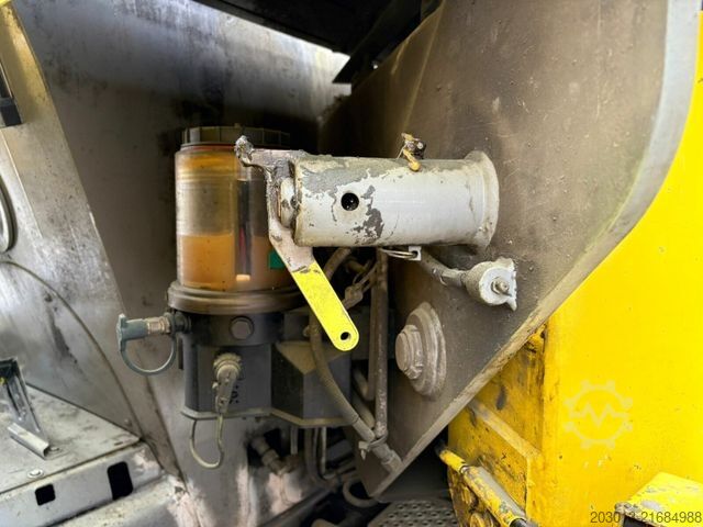 Betonpumpen-LKW MERCEDES-BENZ ACTROS 2646 6x4 Betonpumpe PUTZMEISTER BSF 36 M