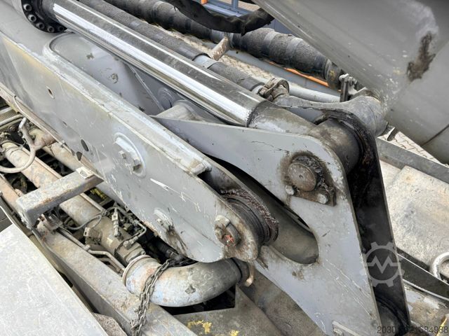 Betonpumpen-LKW MERCEDES-BENZ ACTROS 2646 6x4 Betonpumpe PUTZMEISTER BSF 36 M