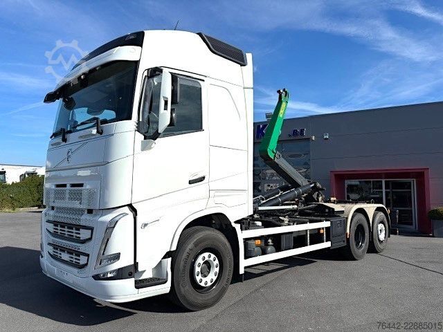 รถบรรทุกขนถ่ายตู้คอนเทนเนอร์แบบตะขอ (roll-off) VOLVO FH420-6X2/4-MOTORSEITIG-KFZ BRIEF-TOP