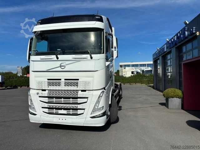 รถบรรทุกขนถ่ายตู้คอนเทนเนอร์แบบตะขอ (roll-off) VOLVO FH420-6X2/4-MOTORSEITIG-KFZ BRIEF-TOP