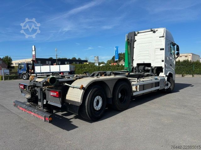 รถบรรทุกขนถ่ายตู้คอนเทนเนอร์แบบตะขอ (roll-off) VOLVO FH420-6X2/4-MOTORSEITIG-KFZ BRIEF-TOP